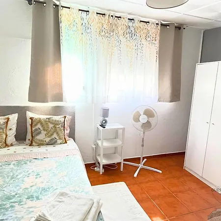 Historic House In Downtown Пениши